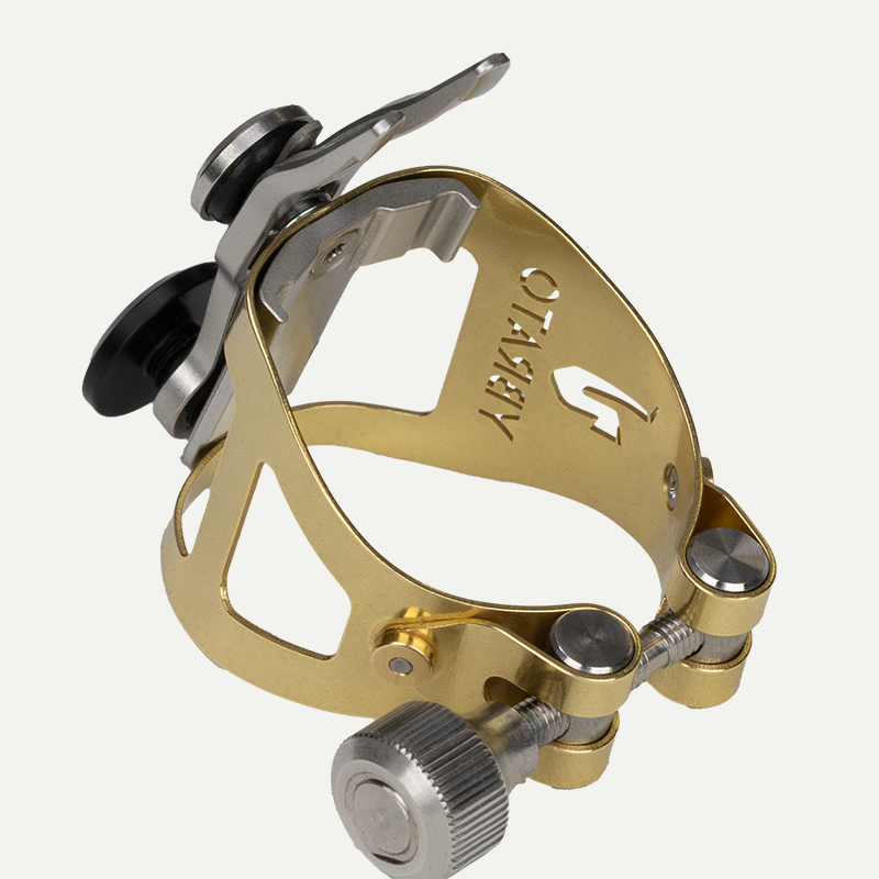 Close-up of the Ybrato SweetSpot Ligature, showing precision engineering and gold finish